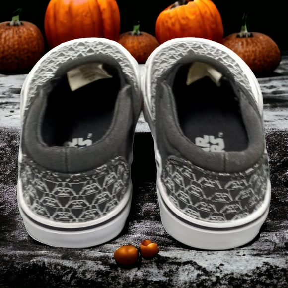Star Wars Slip on Sneakers - Picture 3 of 6